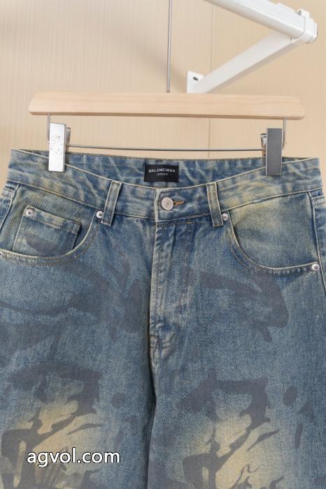 人気高いアイテム 絶対に買える! 必需品ブランド コピー 安心balenciaga&nbsp;&nbsp;&nbsp;&nbsp;ジーンズ._0_2