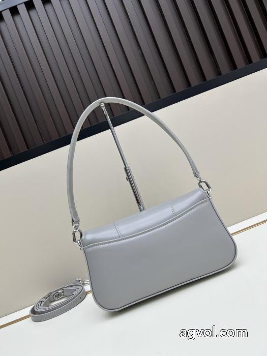 &nbsp;&nbsp;&nbsp;&nbsp;バッグロゴが素敵 柔らかな着心地 2026新品セールコピー ブランド 販売balenciaga._0_1