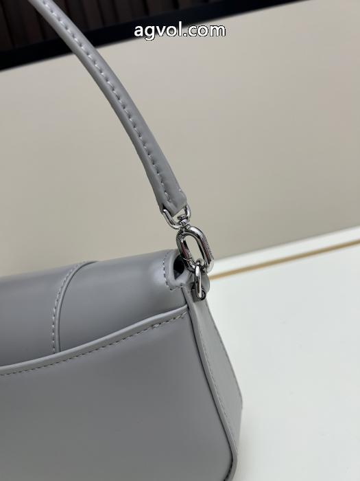 &nbsp;&nbsp;&nbsp;&nbsp;バッグロゴが素敵 柔らかな着心地 2026新品セールコピー ブランド 販売balenciaga._0_5