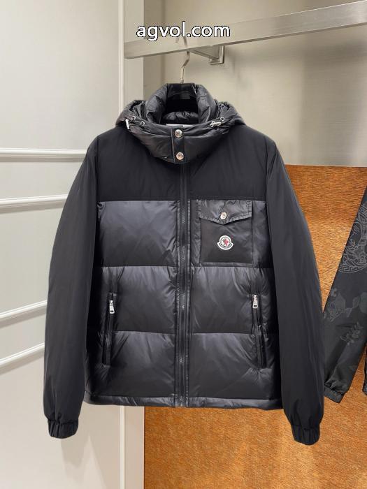 偽 ブランド 通販最低価格保証 人気が爆発  品良くおしゃれ ダウンジャケットMONCLER_0_2