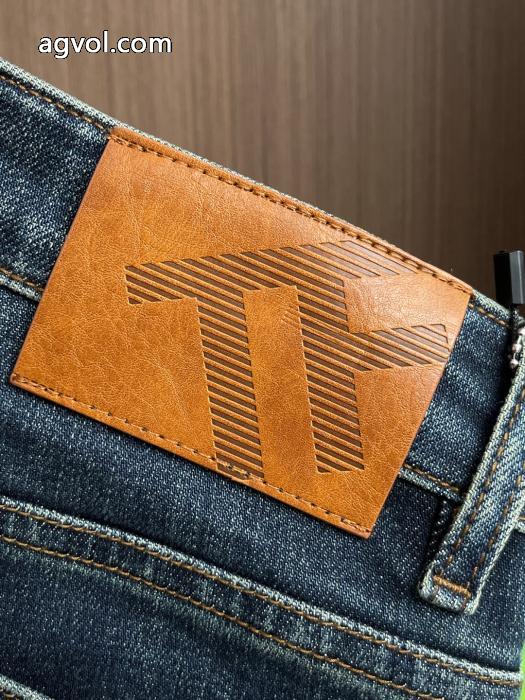 カジュアル派向け 世界で誰もが憧れるブランド 爽やかマルチトムフォードジーパンコピー 商品 ブランド._0_3