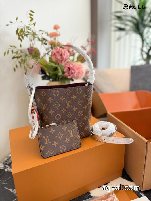 若々しい雰囲気 カラバリ豊富 在庫を確保ブランド アクセサリー 激安バッグLOUIS VUITTON_0_2