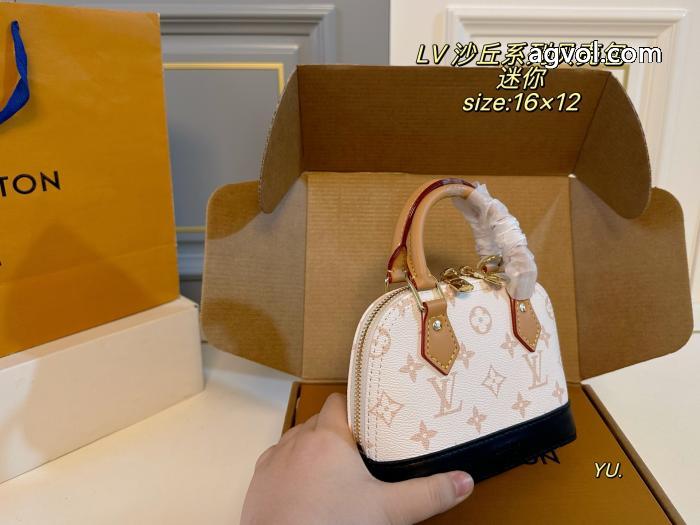LOUIS VUITTONバッグお洒落新作 最安値激しい争奪戦 限定品も！ブランド スニーカー 激安_0_1