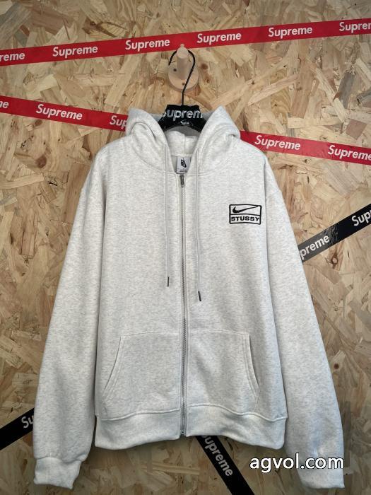 STUSSYコピー 品 販売コート再入荷が嬉しい2026 流行シンボル 定番人気最新作_0_3