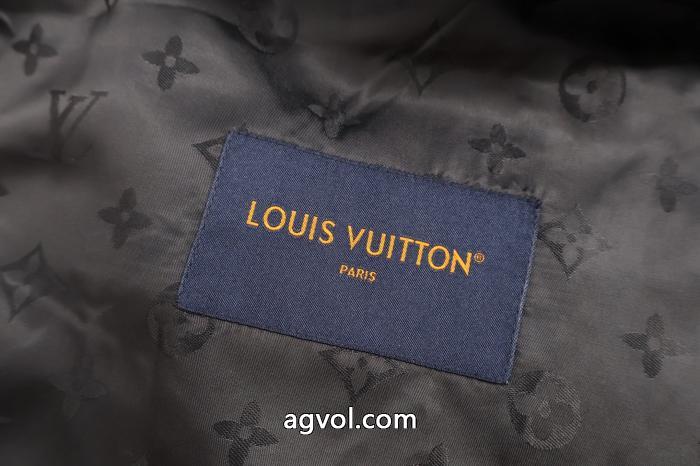 LOUIS VUITTONコート今年流行りの新作アイテム 不動の人気商品 永遠の定番通販 ブランド_0_4