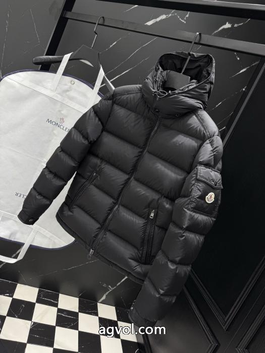 ブランド スーパー コピー&nbsp;&nbsp;&nbsp;&nbsp;ダウンジャケットMONCLER大好評 大人気カラー入荷！ 快適な着心地._0_1