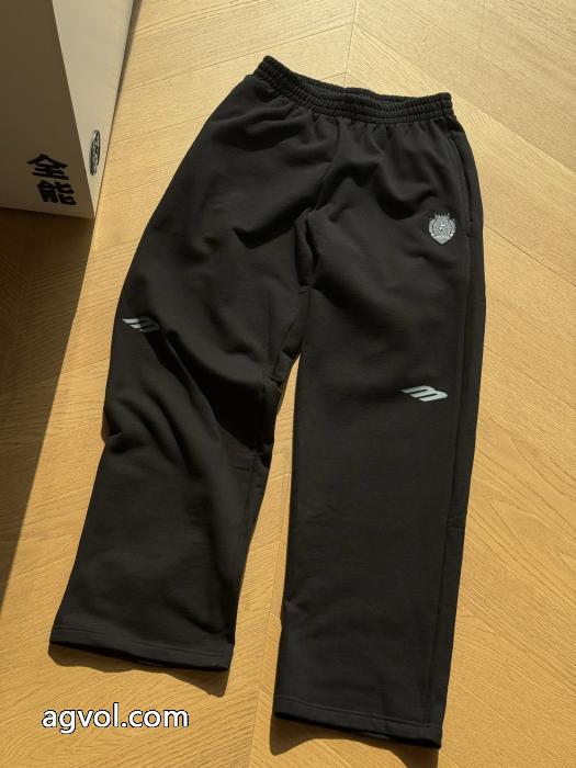 偽 ブランド 通販balenciaga限定セール正規品 冬らしく爽やかな印象 新作限定争奪戦&nbsp;&nbsp;&nbsp;&nbsp;スラックス._0_2