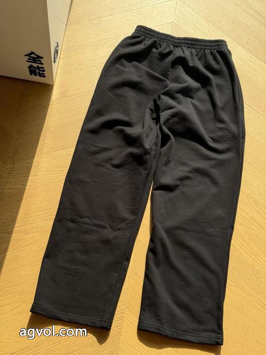 偽 ブランド 通販balenciaga限定セール正規品 冬らしく爽やかな印象 新作限定争奪戦&nbsp;&nbsp;&nbsp;&nbsp;スラックス._0_3