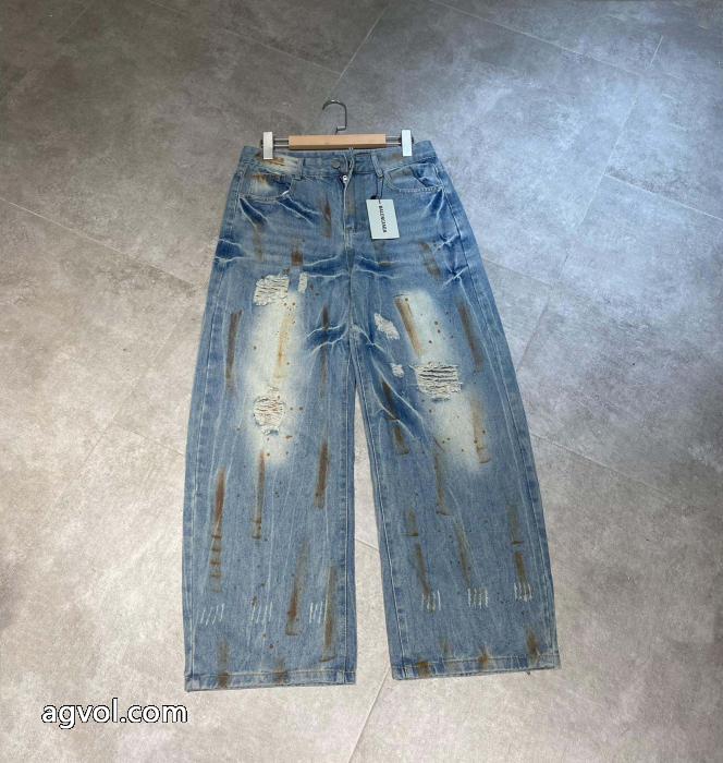 ジーパンブランド コピー バック少数入荷 今季のトレンドクラシックスタイル 男女通用バレンシアガ._0_0