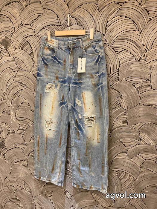 ジーパンブランド コピー バック少数入荷 今季のトレンドクラシックスタイル 男女通用バレンシアガ._0_3