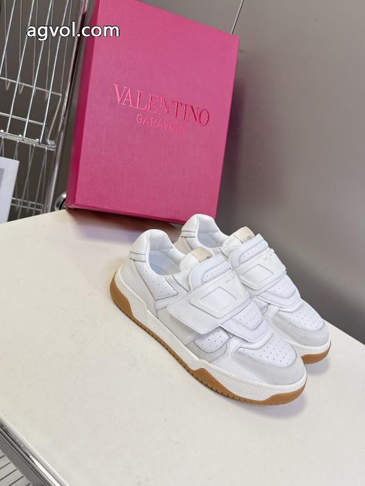 &nbsp;&nbsp;&nbsp;&nbsp;スニーカー激安 通販 ブランド雑誌掲載 国内発 高級感ある 最安値激しい争奪戦VALENTINO._0_2
