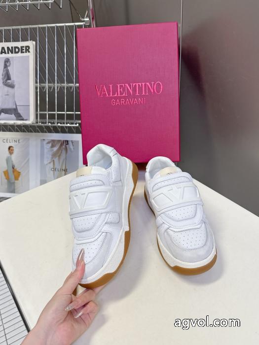 &nbsp;&nbsp;&nbsp;&nbsp;スニーカー激安 通販 ブランド雑誌掲載 国内発 高級感ある 最安値激しい争奪戦VALENTINO._0_3