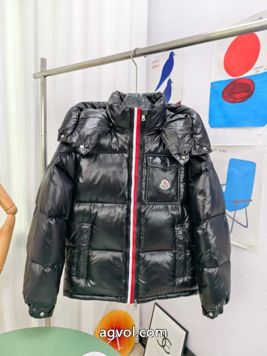 コピー ブランド 優良MONCLERダウンジャケット世界中で爆発的人気 雑誌掲載 柔らかな着心地_0_5