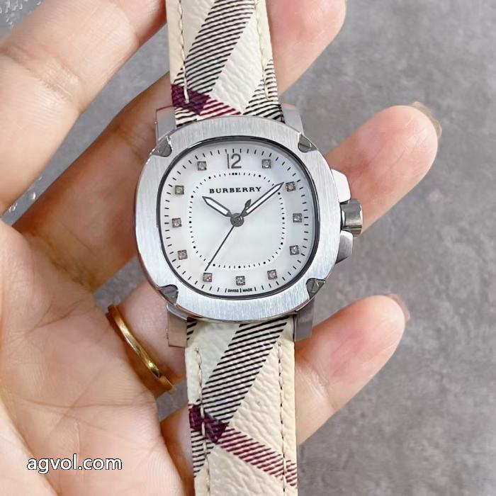 話題となる人気品 極上美品 ふんわり柔らかブランド 偽物 激安 通販BURBERRY&nbsp;&nbsp;&nbsp;&nbsp;腕時計.._0_1