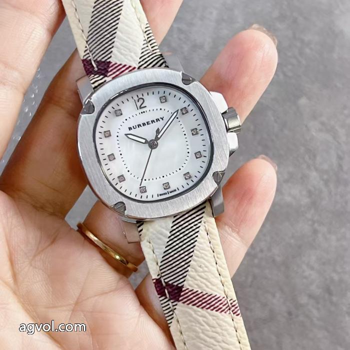 話題となる人気品 極上美品 ふんわり柔らかブランド 偽物 激安 通販BURBERRY&nbsp;&nbsp;&nbsp;&nbsp;腕時計.._0_2