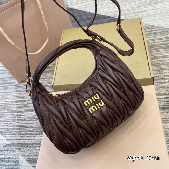 ミュウミュウブランド 品 激安 通販期間限定SALE ベストセラー 正規品&nbsp;&nbsp;&nbsp;&nbsp;バッグ._0_3