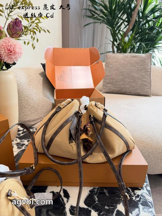 ブランド 品 コピーNewアイテム 高級感溢れる スタイルアップ効果バッグLOUIS VUITTON_0_1