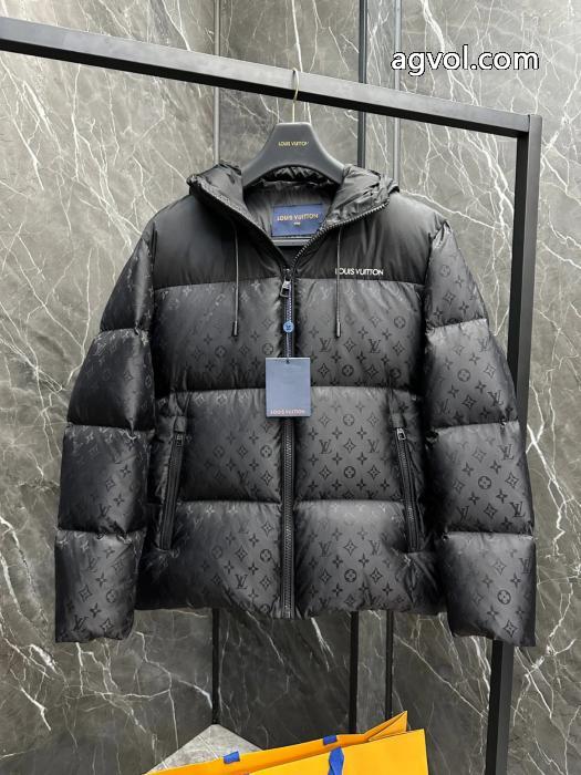 ブランド 品 コピー&nbsp;&nbsp;&nbsp;&nbsp;ダウンジャケットLOUIS VUITTON【人気ブログ掲載】   顧客優待セール 良好品._0_2