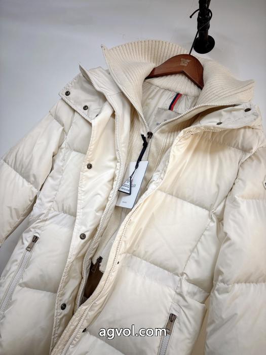 ダウンジャケットSALE!今季 柔らかな着心地 質感に満足スーパー ブランド コピーMONCLER_0_1