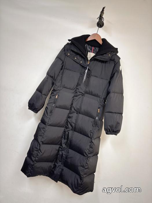 ダウンジャケットSALE!今季 柔らかな着心地 質感に満足スーパー ブランド コピーMONCLER_0_2