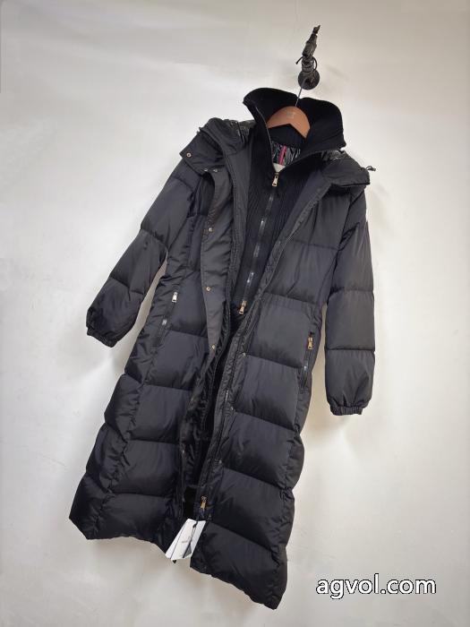 ダウンジャケットSALE!今季 柔らかな着心地 質感に満足スーパー ブランド コピーMONCLER_0_4