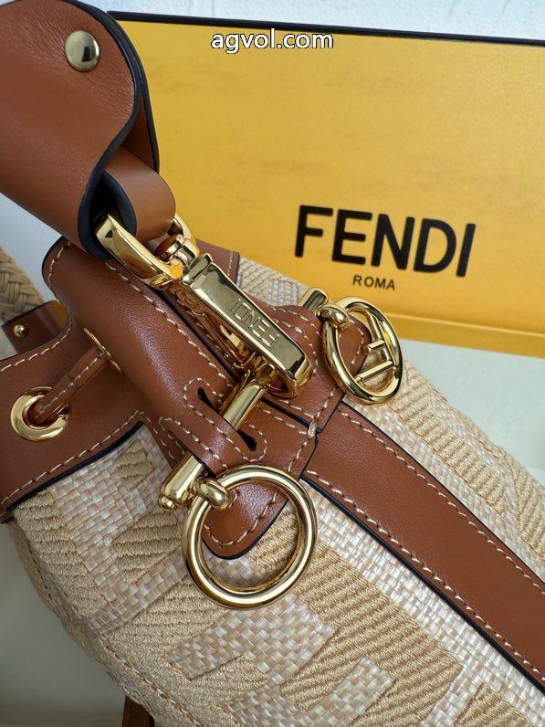 バッグFENDI楽天市場 爽やかすぎない大人の印象に 国内即発送込コピー ブランド 通販._0_4