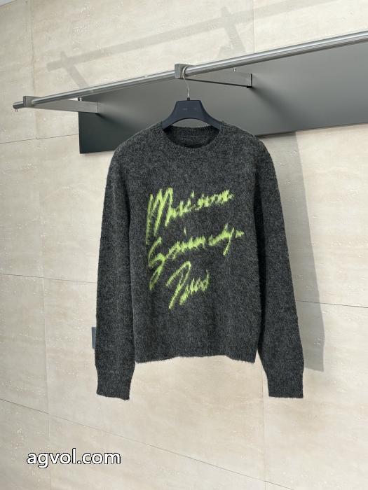 セーターGIVENCHY最安国内発送 トップスをインするスタイル 完売品！ブランド コピー 激安._0_0