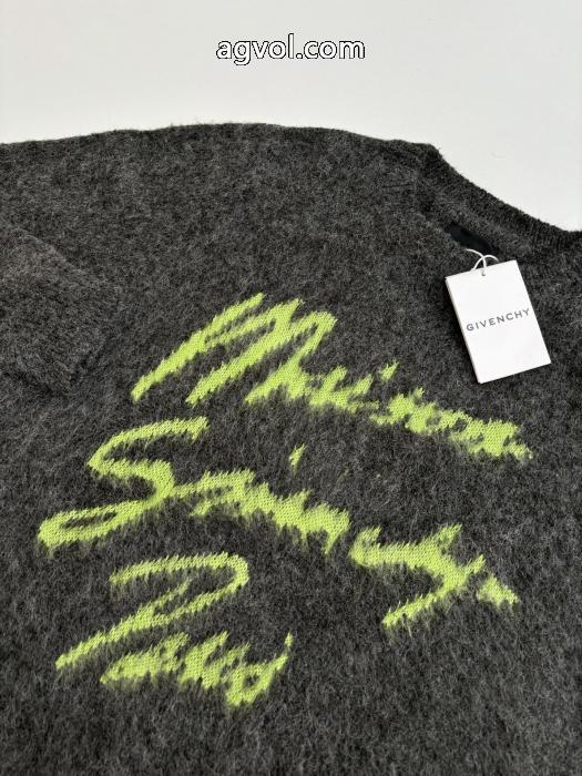 セーターGIVENCHY最安国内発送 トップスをインするスタイル 完売品！ブランド コピー 激安._0_4