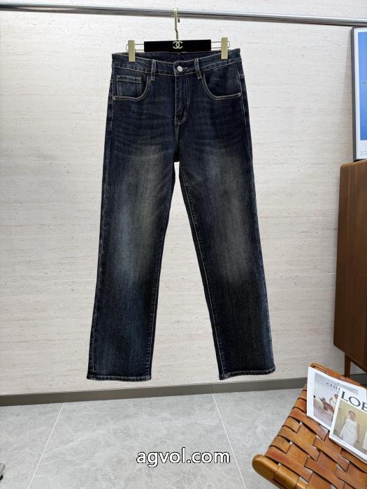 FENDIジーンズコピー ブランド 販売抜群の存在感 旬のアイテム 2026新作限定_0_1