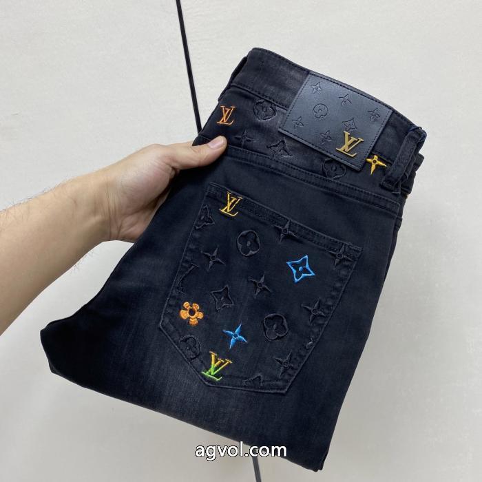 ジーンズブランド コピー 販売2026年秋冬新作 今季爆発的な人気 極力最安値LOUIS VUITTON_0_3