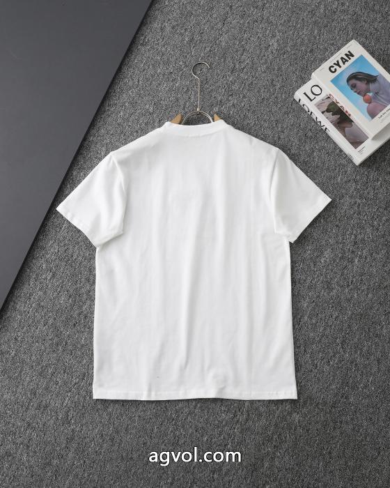 新商品☆完売必至 個性的 輝く高級感満点ブランド 通販 激安半袖TシャツLOEWE_0_4