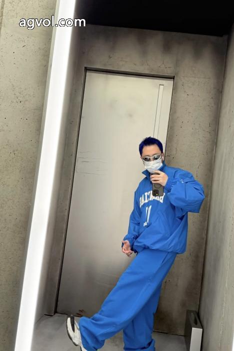 期間限定大人気商品 爆買い新品 大人の色味 ブランド コピー 販売 balenciagaコート_0_2