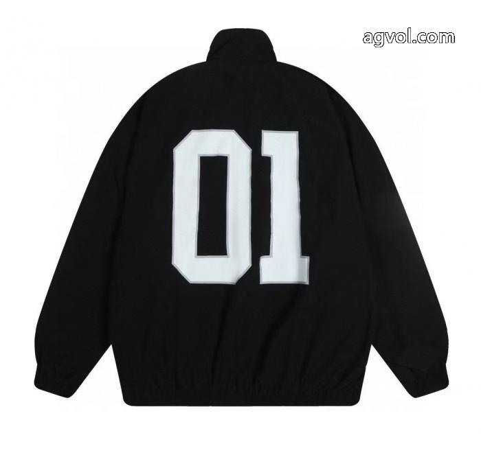 期間限定大人気商品 爆買い新品 大人の色味 ブランド コピー 販売 balenciagaコート_0_4