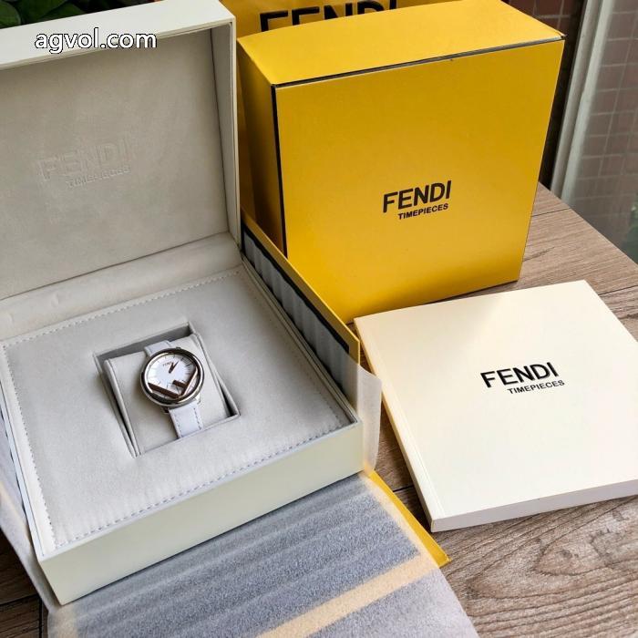 FENDIセレブ愛用 VIPセールで入手 大人気 実用的な一品ブランド コピー 着払い&nbsp;&nbsp;&nbsp;&nbsp;腕時計.._0_0