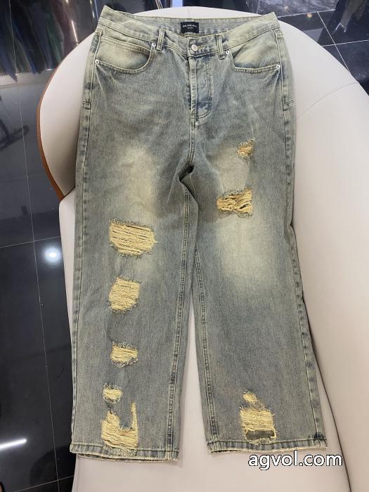 バレンシアガ売れた商品 着心地良く 秋冬に使えるおすすめトップス&nbsp;&nbsp;&nbsp;&nbsp;ジーンズスーパー コピー ブランド 専門店._0_0