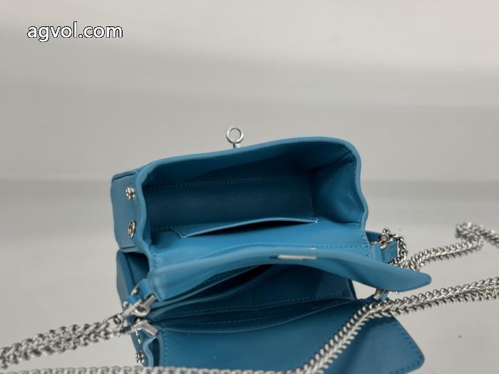 今季人気絶大 新作日本未入荷 260％本物保証激安 通販 専門店balenciaga&nbsp;&nbsp;&nbsp;&nbsp;バッグ._1_4