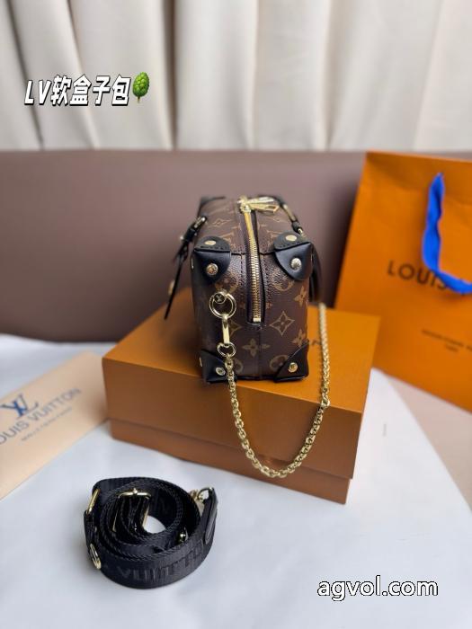 偽 ブランド 購入バッグセレブ多数愛用 現地でついに発売 新品限定セールLOUIS VUITTON_0_2