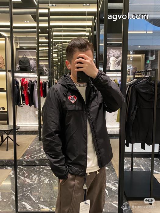 MONCLER超人気新作登場 魅力的な 新商品特価ブランド コピー 品ジャケット_0_3