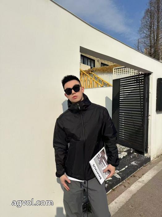 偽物 ブランド 販売ジャケットお買い得大人気 流行 毎日更新MONCLER_0_4