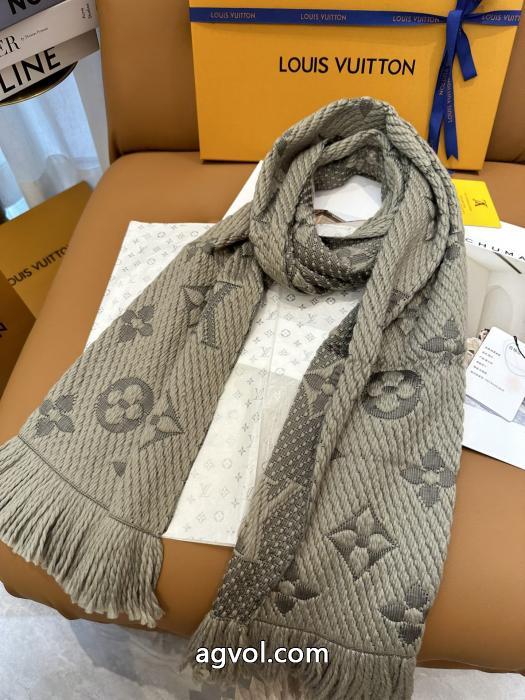ブランド コピー 着払いLOUIS VUITTON&nbsp;&nbsp;マフラースタイルを綺麗に 税込価格 超人気でめちゃかわいい.._0_0