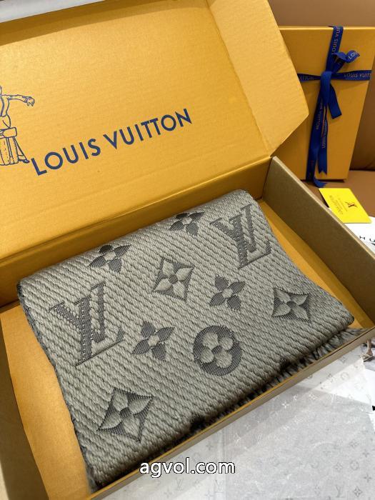 ブランド コピー 着払いLOUIS VUITTON&nbsp;&nbsp;マフラースタイルを綺麗に 税込価格 超人気でめちゃかわいい.._0_3