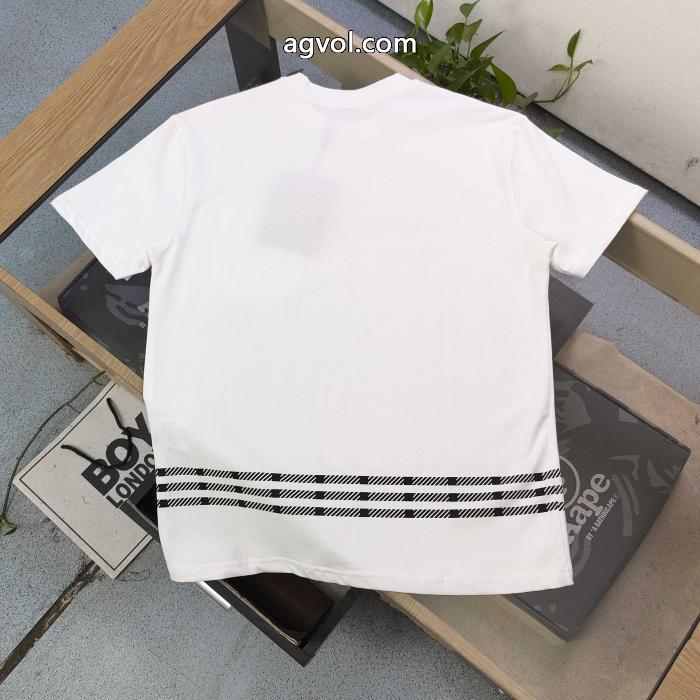 半袖TシャツBURBERRYスーパー コピー メンズ高級感 超安値 コスパ最強 人気確定 _0_0