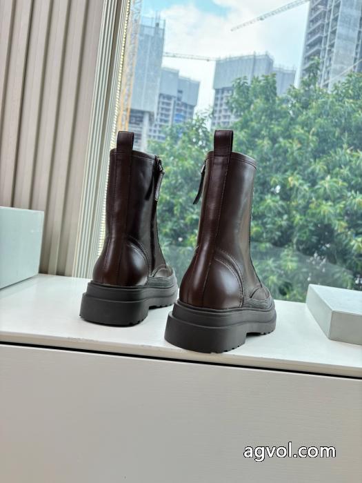 balenciagaブランド コピー バック靴 ブーツ定番人気 魅力たっぷり逸品 履き心地抜群._0_3
