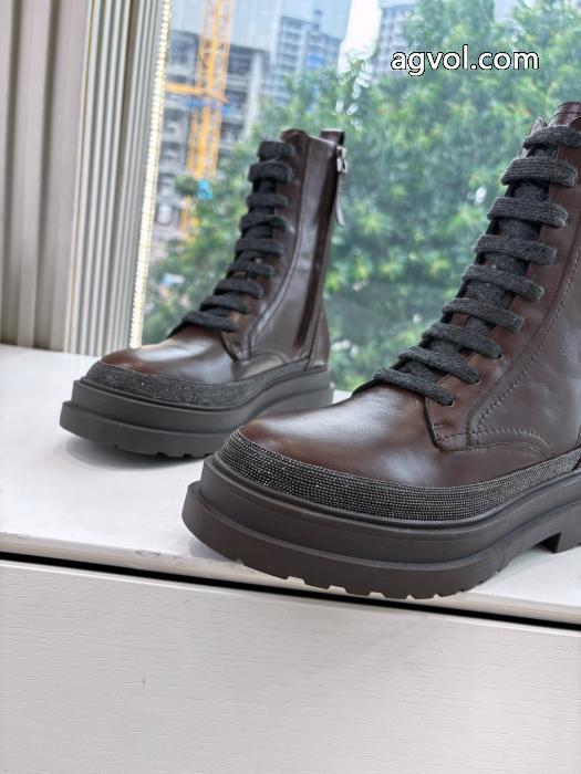 balenciagaブランド コピー バック靴 ブーツ定番人気 魅力たっぷり逸品 履き心地抜群._0_5