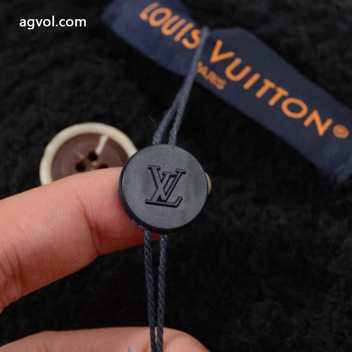 LOUIS VUITTONコート最新作入荷 便利な定番アイテム 激安専門店ブランド 品 スーパー コピー_0_3