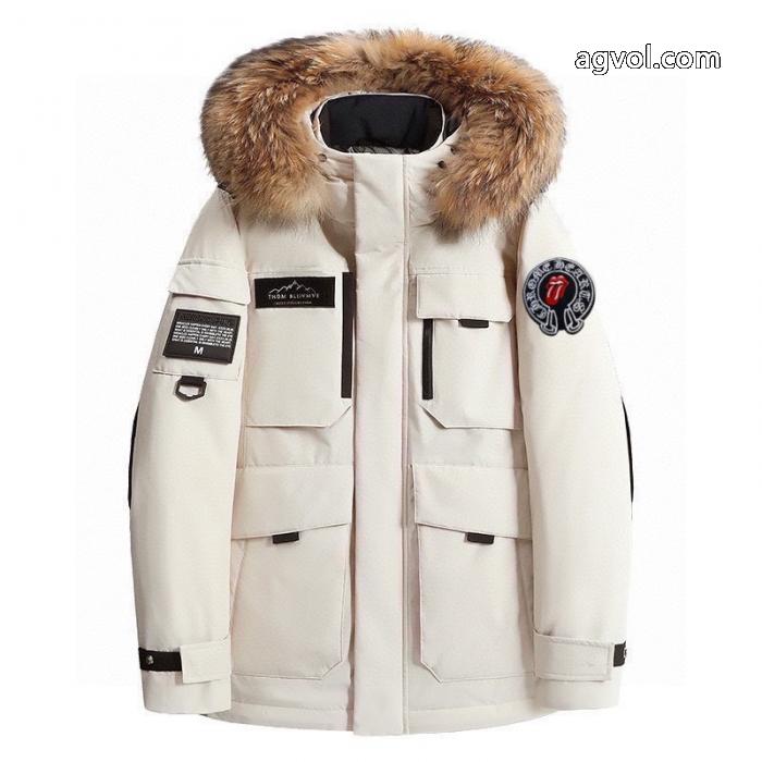 トレンド感満載 プレゼントに 海外販売開始MONCLER偽 ブランドダウンジャケット_0_1