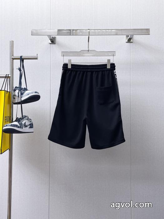 &nbsp;&nbsp;&nbsp;&nbsp;スラックス甘い輝きを放っ 雑誌掲載アイテムセール 保温性も抜群ARMANI偽 ブランド 販売._0_2