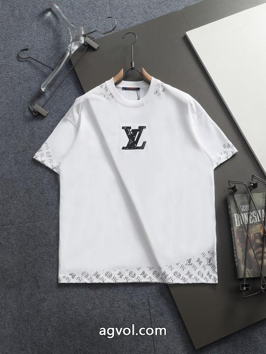 Tシャツ毎年爆発的人気 カジュアル通販 最安値挑戦！スーパー コピー メンズLOUIS VUITTON_0_1