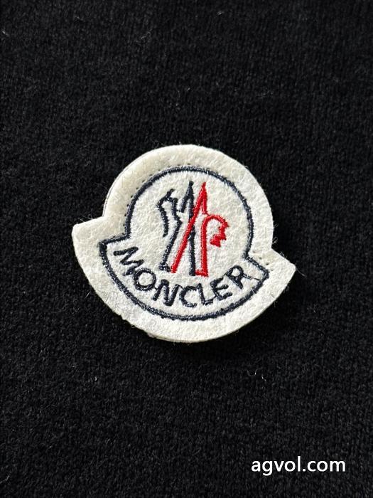 爽やかな印象 高級感を演出 激安一番安い偽物 ブランド ショップセーターMONCLER_0_0