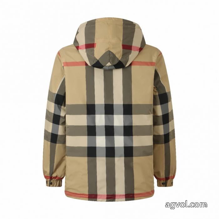 人気セール260%新品 送料無料限定価格 カジュアルコーデオシャレBURBERRYスーパー コピー ブランド綿入れのコート_0_2